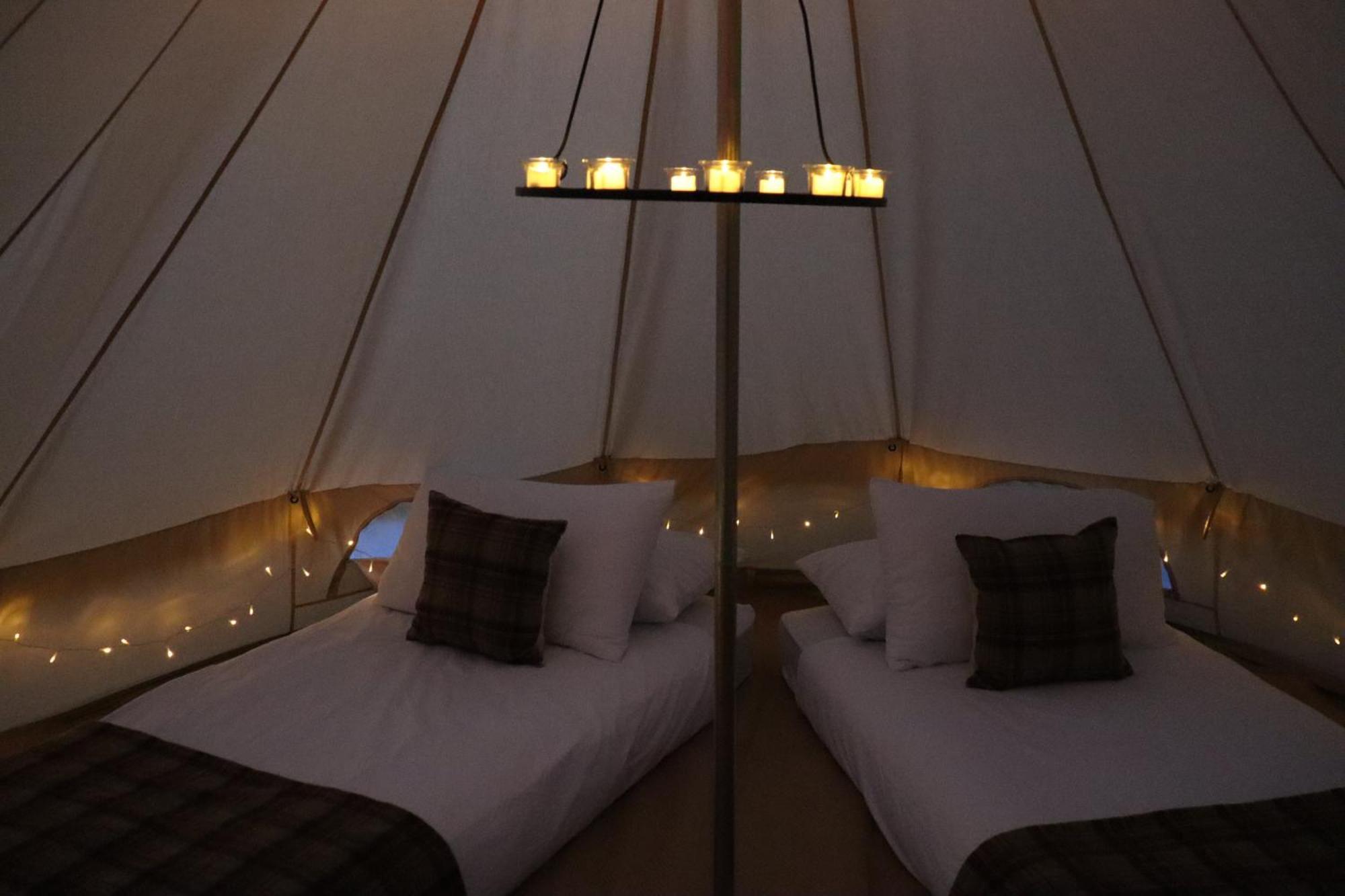 Rescorla Retreats- Poldark Luxury tent