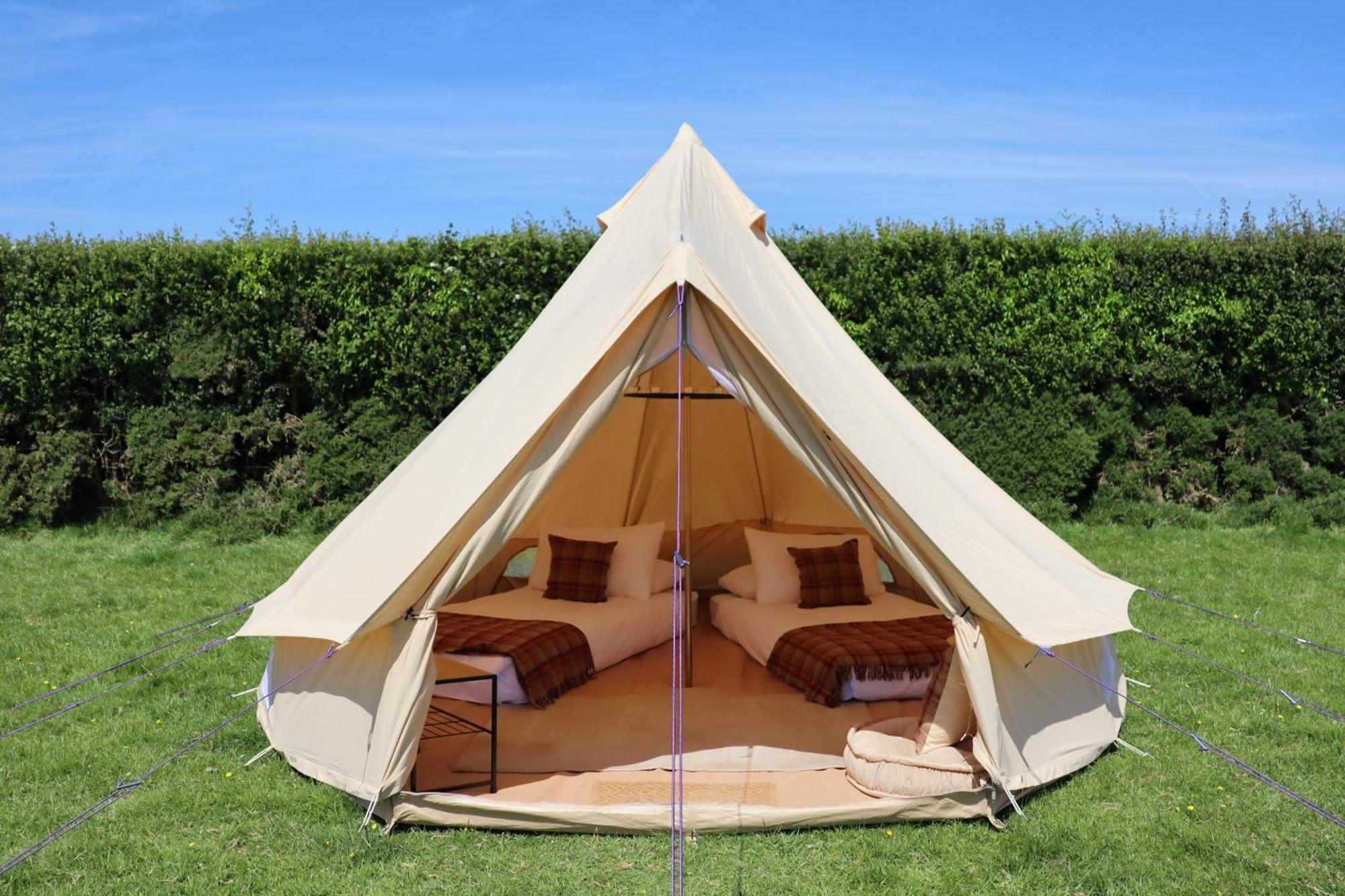 Rescorla Retreats- Poldark Luxury tent *